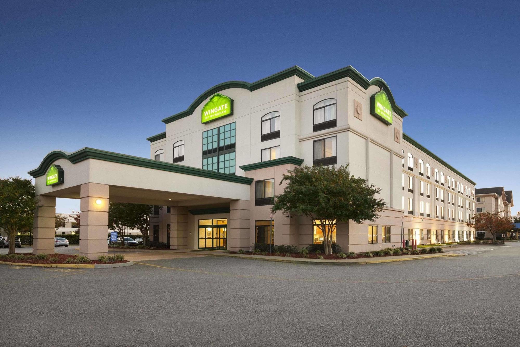Wingate By Wyndham Chesapeake Hotel Kültér fotó